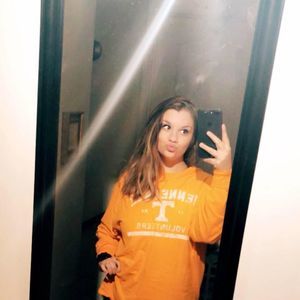 Meet your Posher, Breanna